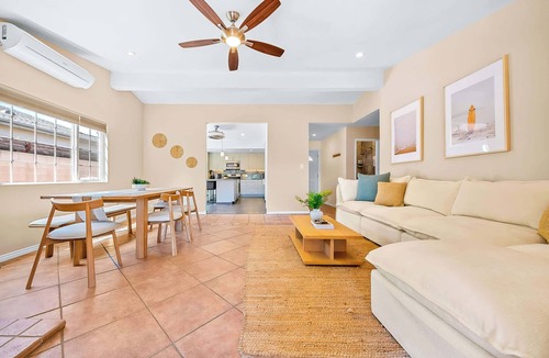 Bay Ho House | Clairemont Retreat l 4 BR, Backyard, Sauna