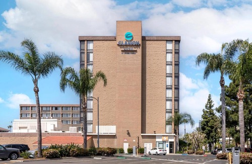 Anaheim Resort Hotel | Clarion Hotel Anaheim Resort