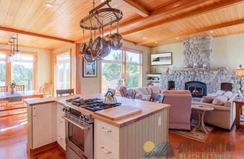 Tillamook County House | Classic Ridge Retreat by Manzanita Beach Getaway: Dog-Friendly & Games