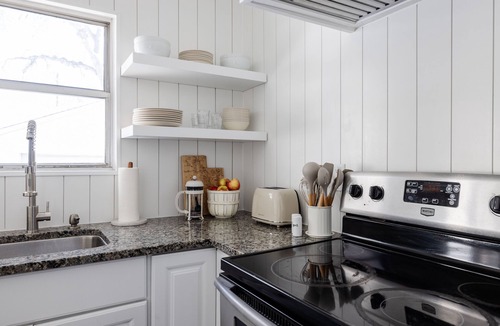 Sugar House House | Clean, Comfortable, Convenient Sugarhouse home - amazing location