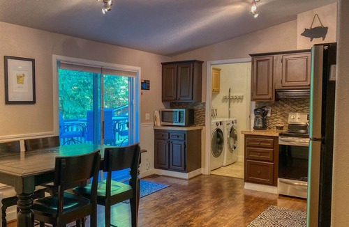 Eastsound House | Clean & Cozy 2br/2ba, Remodeled w/Hot Tub, Close To Beach & Town: See Reviews