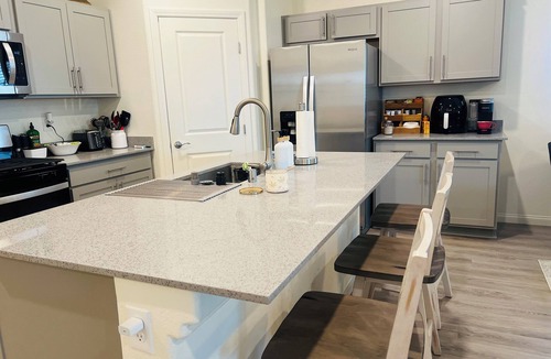 North Las Vegas House | Clean new 1-Bd/1Bth house N.Las Vegas, close to Golf course and Aliante Casino