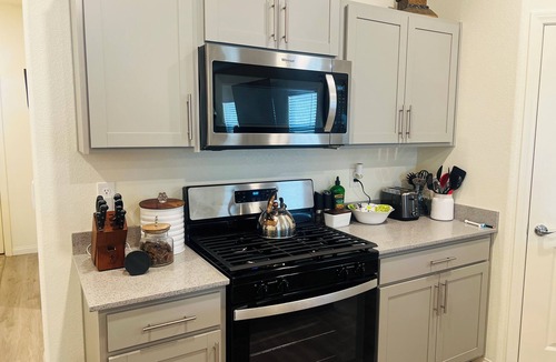 North Las Vegas House | Clean new 1-Bd/1Bth house N.Las Vegas, close to Golf course and Aliante Casino