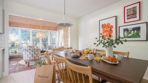 Santa Rosa House | Clementine by AvantStay