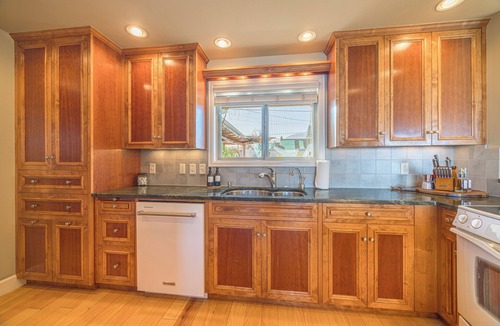 Port Angeles East House | Cliffside Rest, w/Oceanfront Views near Olympic National Park + Hot tub