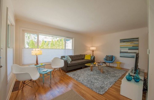 Irvington House | Close to downtown and the Pearl.