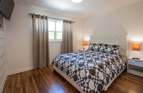 Irvington House | Close to downtown and the Pearl.