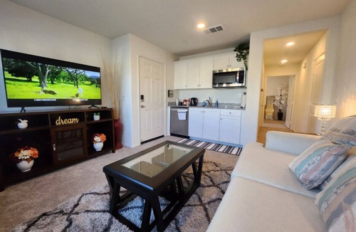 Coachella House | Coachella Getaway - Casita Only, Walk To Festivals