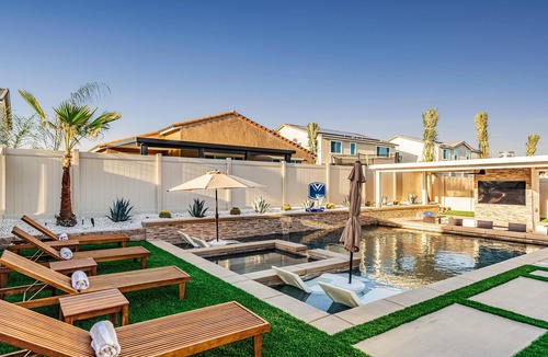 Coachella House | Coachella Luxe Oasis 6BR Resort Self Check-in