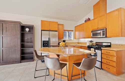 Coachella Apartment | Coachella Studio with Pools and Resort Access