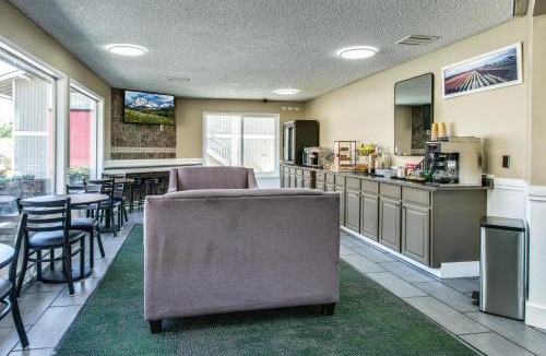 Sehome Hotel | Coachman Inn