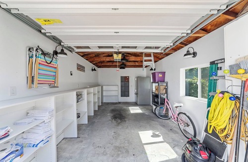 South Oceanside House | Coastal 3br Lush Getaway - Monthly