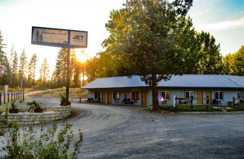 Colville Hotel | Columbia Point Resort