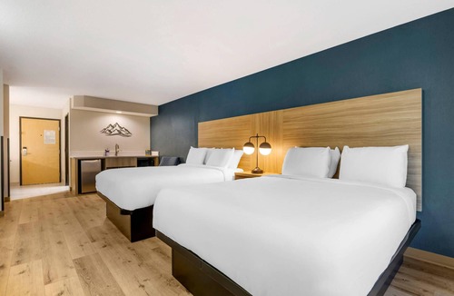 The Dalles Hotel | Columbia River Hotel and Conference Center, an Ascend Collection Hotel