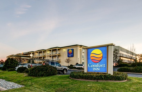 Redding Hotel | Comfort Inn Redding