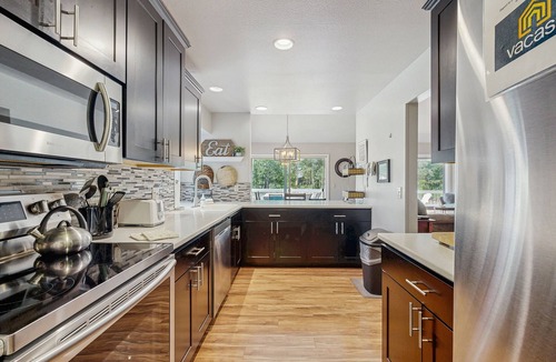 Deer Park House | Comfortable Family Home with Private Hot Tub & SHARC Passes