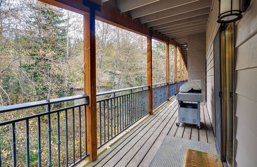 Government Camp Condo | Condo w/Pool Access < 1 Mi to Mt Hood Skibowl!