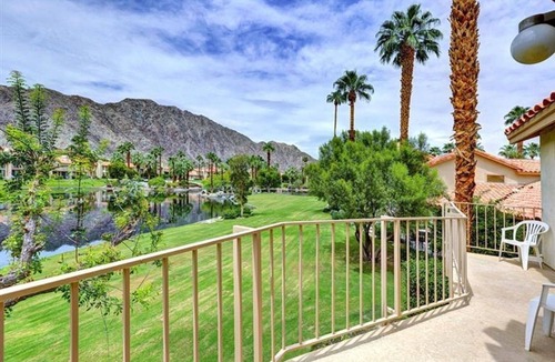 La Quinta Condo | CONTACT FOR DATES . BEAUTIFUL MOUNTAIN AND LAKE VIEWS FROM EVERY WINDOW