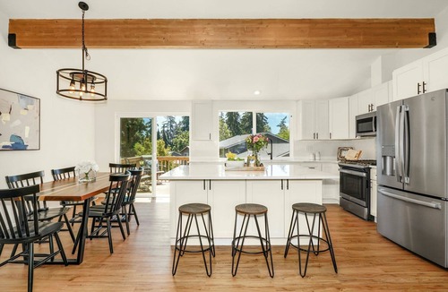 Inglewood-Finn Hill House | Contemporary Kirkland Gem Welcomes you Home