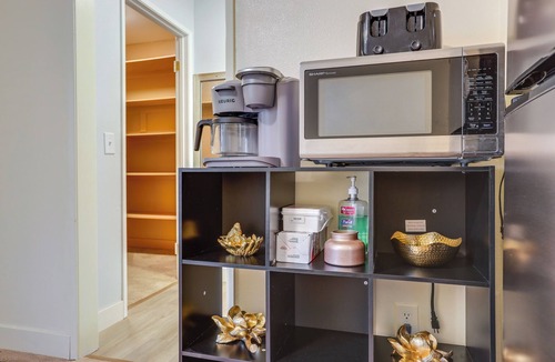 Victorville Apartment | Convenient High Desert Stay Near Route 66