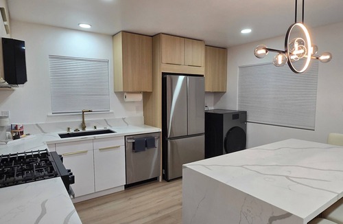East Side Capistrano Apartment | Coral Cove. Walk to Beach & Downtown! New Oceanside 2BD Apartment