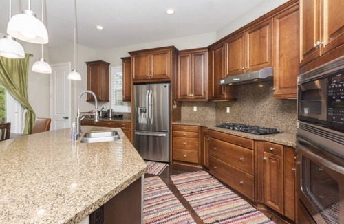 Carmel Country Highlands House | Corner House in Cul de Sac - Hot Tub, AC, Parking