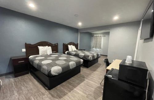 Park Mesa Heights Hotel | Cornett Motel