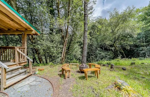 Shelter Cove Cabin | Cove Cabin Retreat, Private and Peaceful