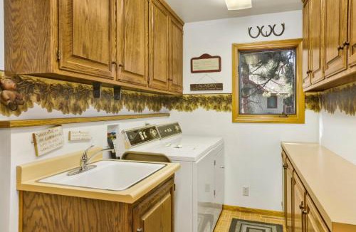Boulder Bay House | Cove lakefront chalet #2098