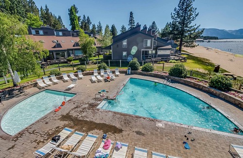 South Lake Tahoe Condo | Cozie home with a stone fireplace near Ski Run Marina - new mini split ac