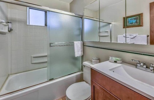 Zephyr Cove Ski Chalet | Cozy 1-Bedroom 4 plex Chalet with Fireplace & Kitchenette. NO PETS.
