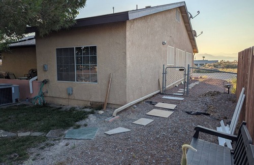Pahrump Apartment | Cozy 1-bedroom apartment, WiFi, AC, Views! Wildlife! In charming Pahrump