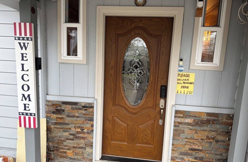 Aloha House | Cozy 1-bedroom house in nice Beaverton with AC
