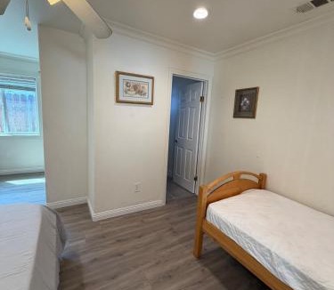 Hacienda Heights House | Cozy 1 Bedroom Prefect Home in East Los Angeles