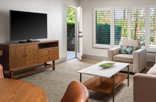 Cathedral City Villa | Cozy 1-bedroom villa in scenic Cathedral City