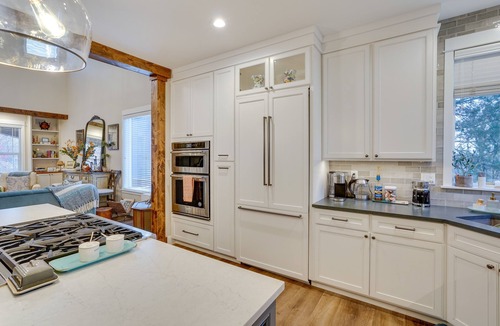 Southern Crossing House | Cozy Bend Home - Walk to Old Mill District!