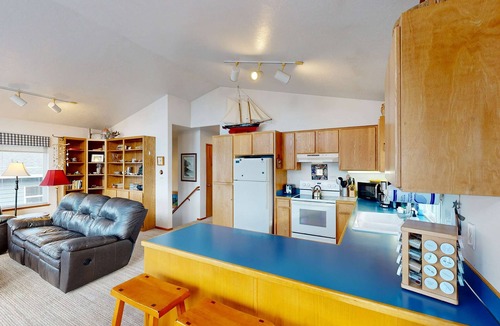 Cape Meares House | Cozy coastal home with deck ocean views and firepit 4 blocks to beach