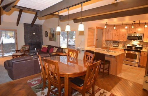 Tennis Village Condo | Cozy Condo with Access to The Cove