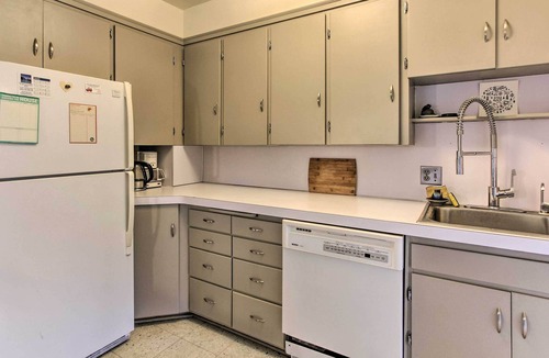 College Hill House | Cozy Eugene Escape w/ Private Yard & Grill!