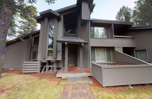 Tennis Village Condo | Cozy Lodge Condo with Access to Exclusive Golf