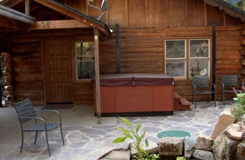 Nevada City Cabin | Cozy Log Cabin Rental with a Hot Tub near Nevada City, California