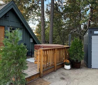 Arrowbear Lake House | Cozy Renovated Cabin with Hot tub and EV & Amenities