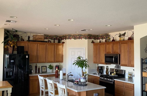 Holiday Shores House | Cozy Riverhouse w/Pool! Plenty of Space for the whole Family.