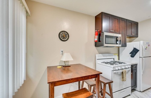 Pacific Beach Apartment | Cozy San Diego Escape w/Yard, Near Beaches!