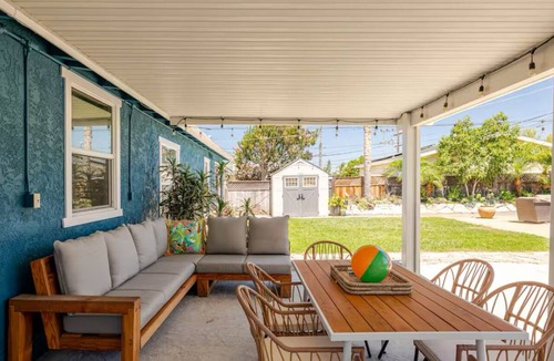 Bay Ho House | Cozy San Diego Family Beach Oasis, Central to Zoo, HotTub, Fire Pit, Games, BBQ