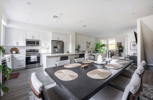 Lemon Grove Condo | Cozy Stay Near San Diego With 2 Car Garage