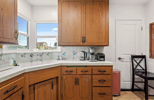 El Monte Apartment | Cozy & Stylish Home Spacious, Fully Equipped Stay