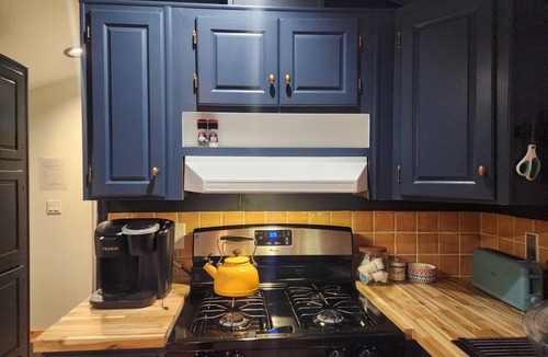 Covelo House | Cozy Tiny Home + Hot Tub | Oak trees, Trail & View