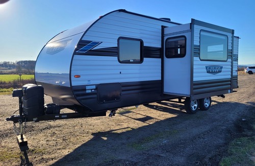 Sunnyslope House | Cozy Travel Trailer Retreat Near the Park