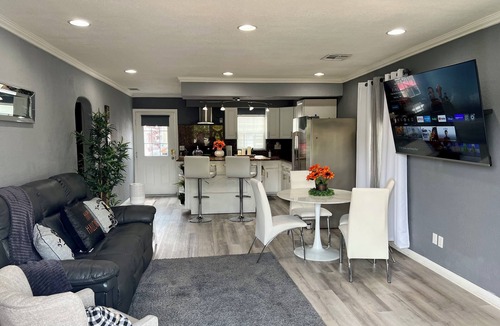 Lynwood House | Create Family Memories